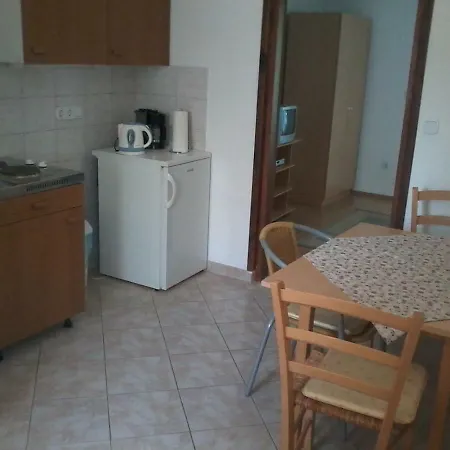 Mali Maj, Punta 37, Brkljacic * Poreč